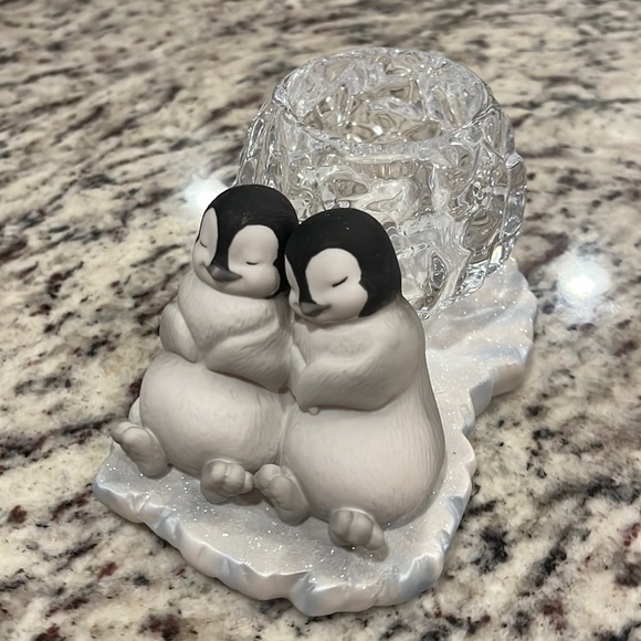 Partylite penguin candleholder
